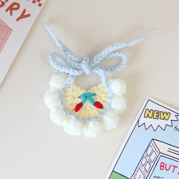 labubu crochet bib - Image 4